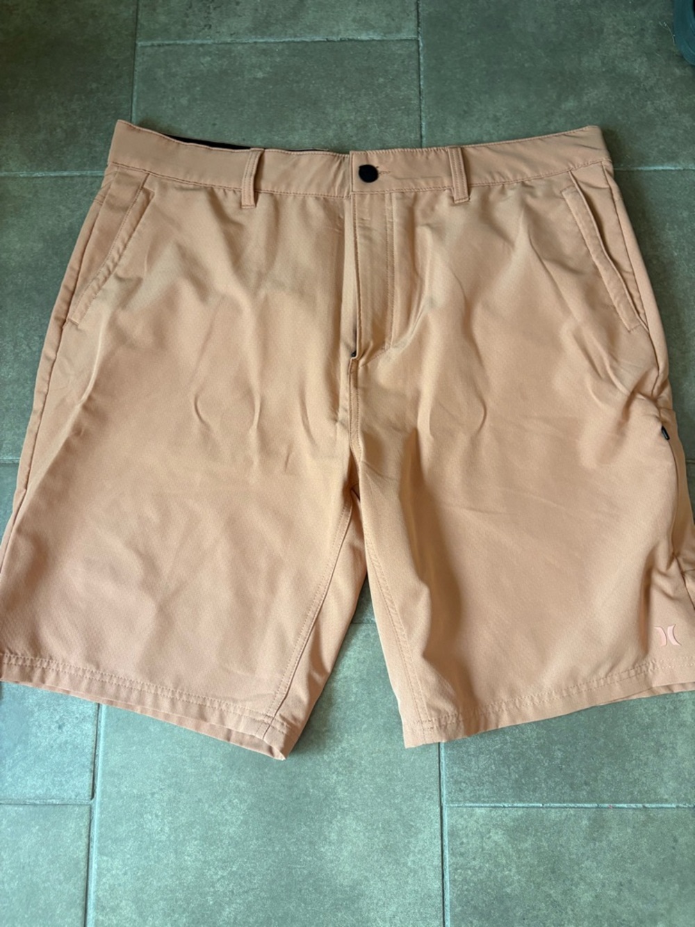 Hurley Men’s Peach/ coral Performance Shorts